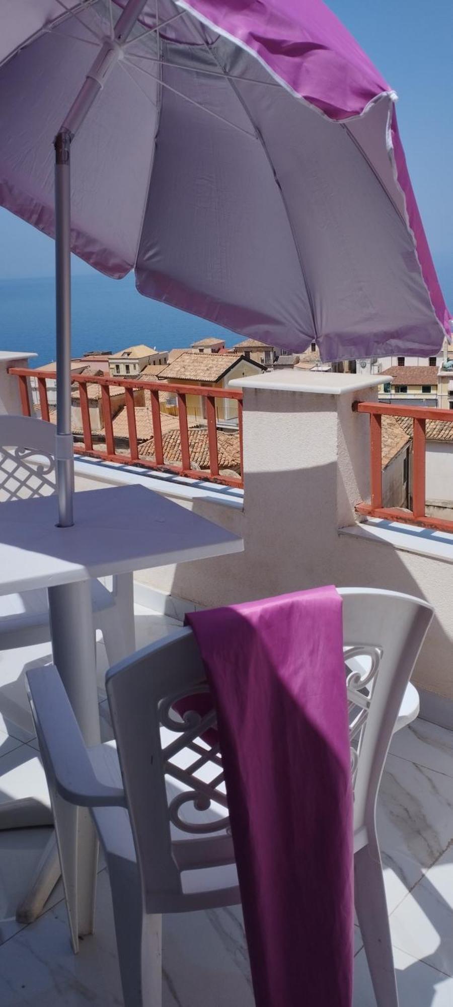 "Lo Studiolo" Apartment Pizzo  Zewnętrze zdjęcie