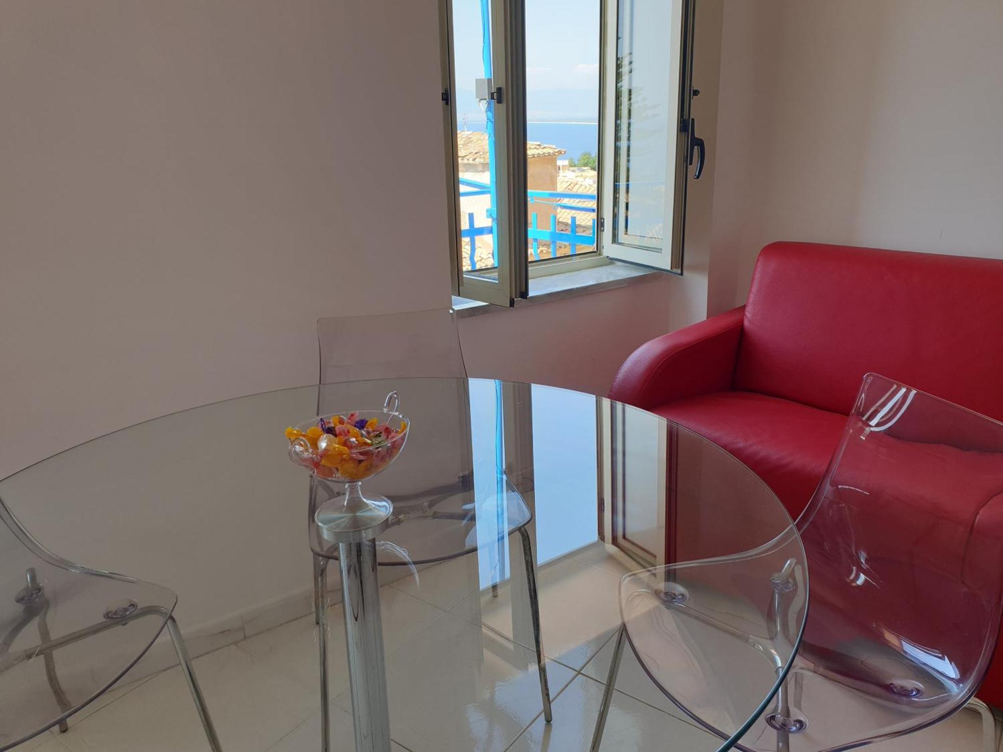 "Lo Studiolo" Apartment Pizzo  Zewnętrze zdjęcie