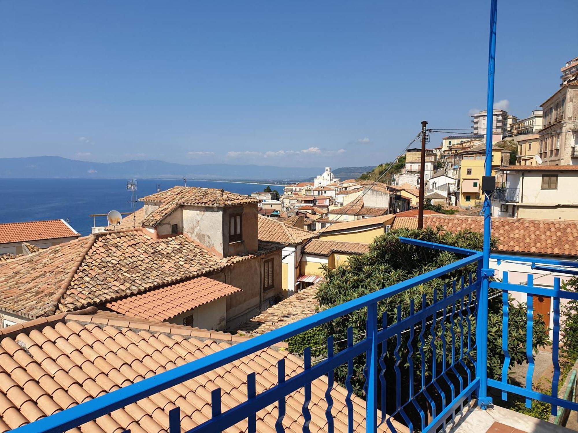 "Lo Studiolo" Apartment Pizzo  Zewnętrze zdjęcie